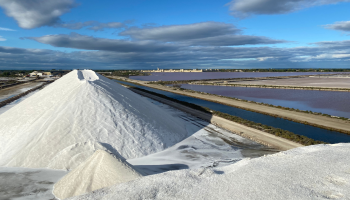 Les salins roses d’Aigues-Mortes